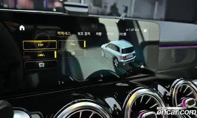 Mercedes-Benz GLB-Class 2021 2.0 Автомат в Москве № 194085, миниатюра 12