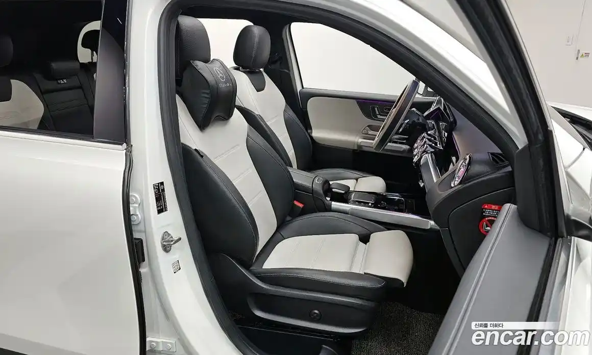 Mercedes-Benz GLB-Class 2021 2.0 Автомат в Москве № 194085, фото 15