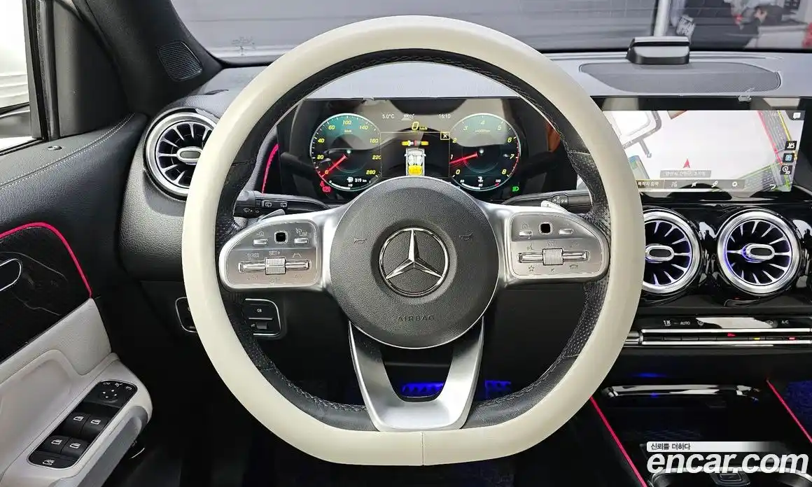 Mercedes-Benz GLB-Class 2021 2.0 Автомат в Москве № 194085, фото 17