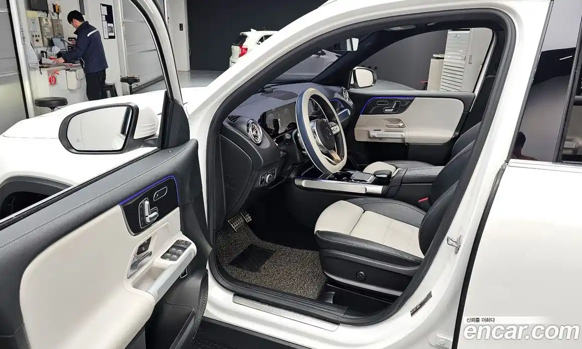 Mercedes-Benz GLB-Class 2021 2.0 Автомат в Москве № 194085, фото 9