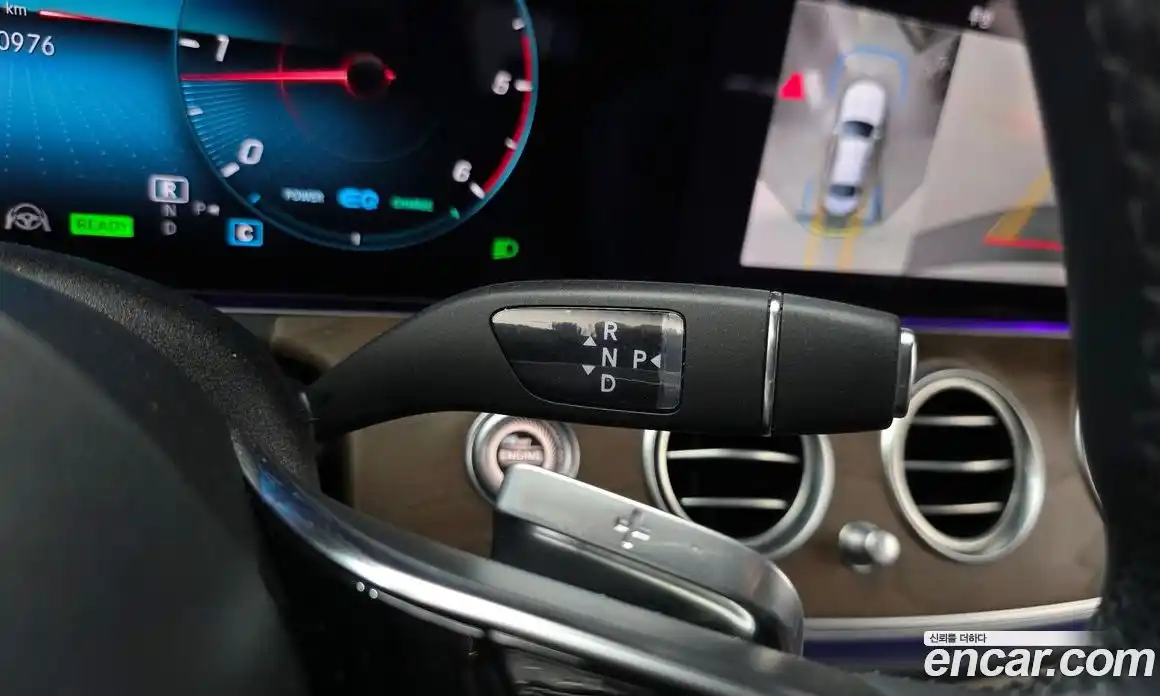 Mercedes-Benz E-Class 2023 2.0 Автомат в Москве № 194651, фото 9