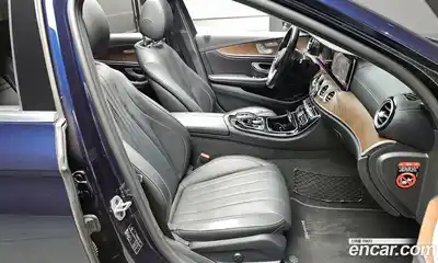 Mercedes-Benz E-Class, 2019