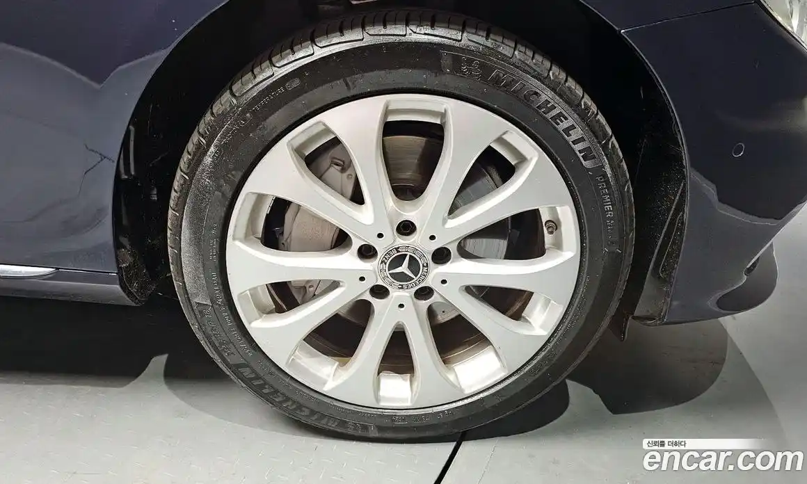 Mercedes-Benz E-Class 2019 2.0 Автомат в Москве № 195085, фото 15