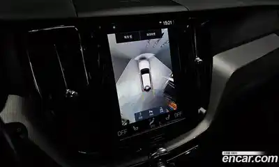 Volvo XC60 2021 2.0 Автомат в Москве № 196954, миниатюра 5