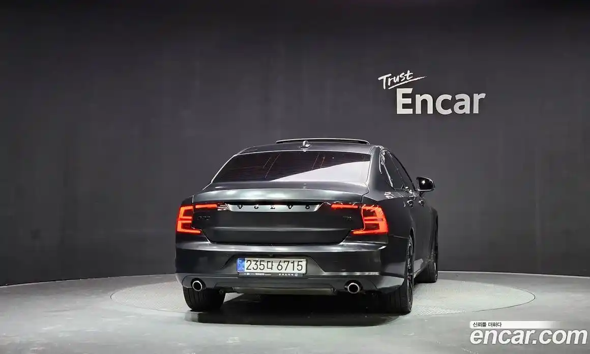 Volvo S90 2017 2.0 Автомат в Москве № 197084, фото 18