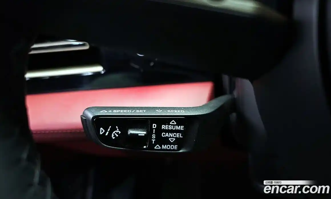 Porsche Taycan 2023 0.1 Автомат в Москве № 197419, фото 18