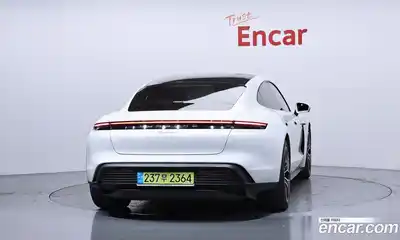 Porsche Taycan 2023 0.1 Автомат в Москве № 197419, миниатюра 8