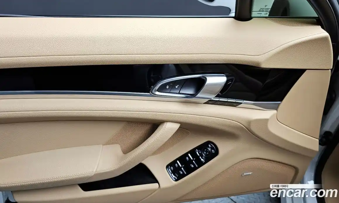 Porsche Panamera 2015 3.6 Автомат в Москве № 197641, фото 12