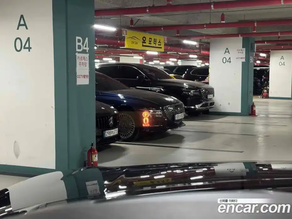 Land Rover Range-Rover 2017 4.4 Автомат в Москве № 198236, фото 20