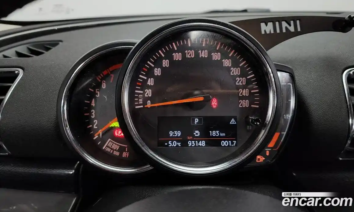 Mini Clubman 2019 1.5 Автомат в Москве № 198393, фото 16