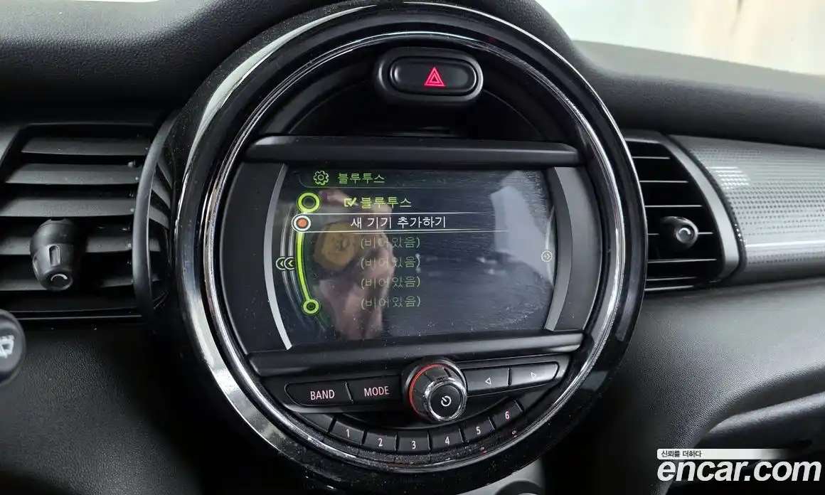 Mini Cooper 2018 1.5 Автомат в Москве № 198475, фото 15