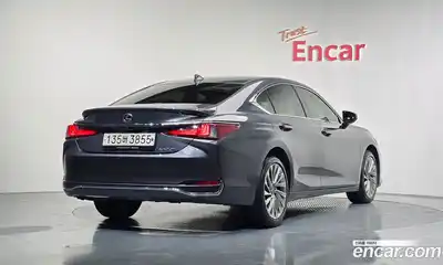 Lexus ES 2023 2.5 Автомат в Москве № 198746, миниатюра 11