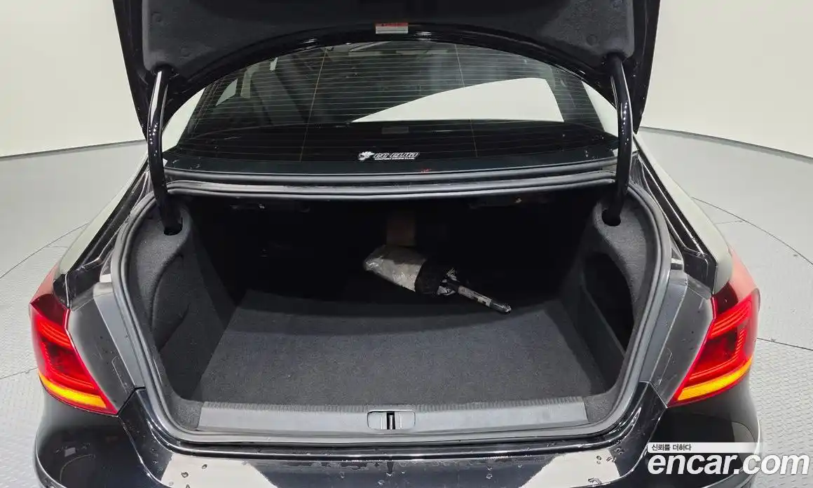 Volkswagen CC 2015 2.0 Автомат в Москве № 199224, фото 6