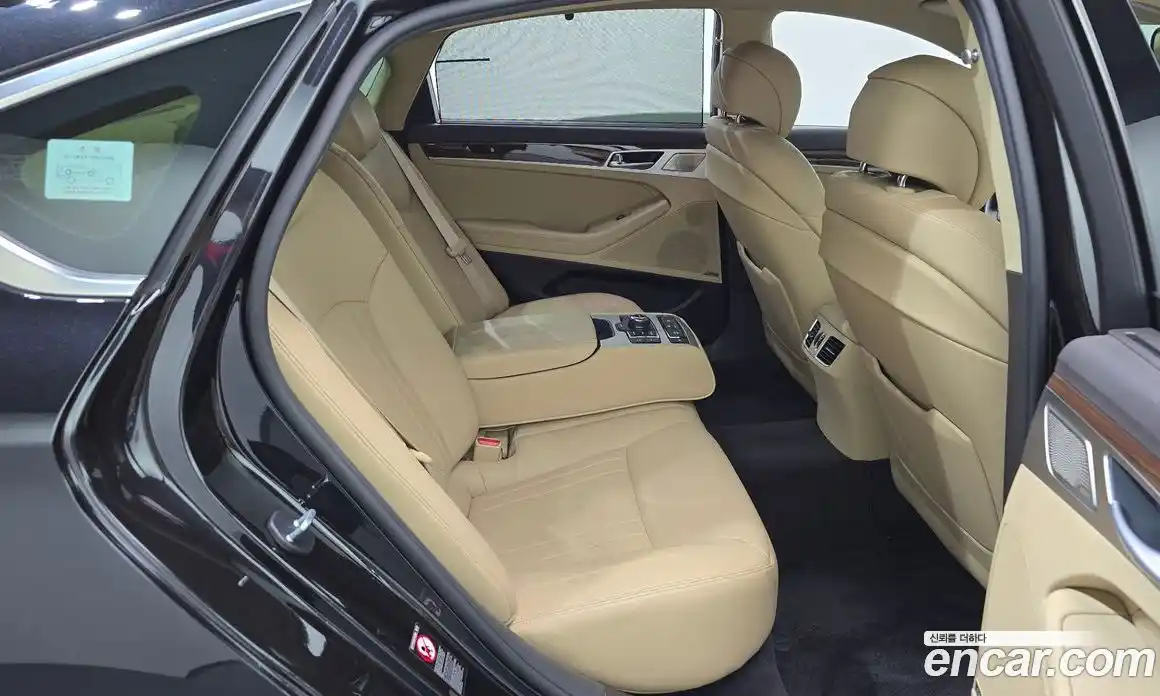 Genesis G80 2018 3.3 Автомат в Москве № 204347, фото 13