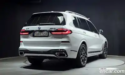 BMW X7, 2023