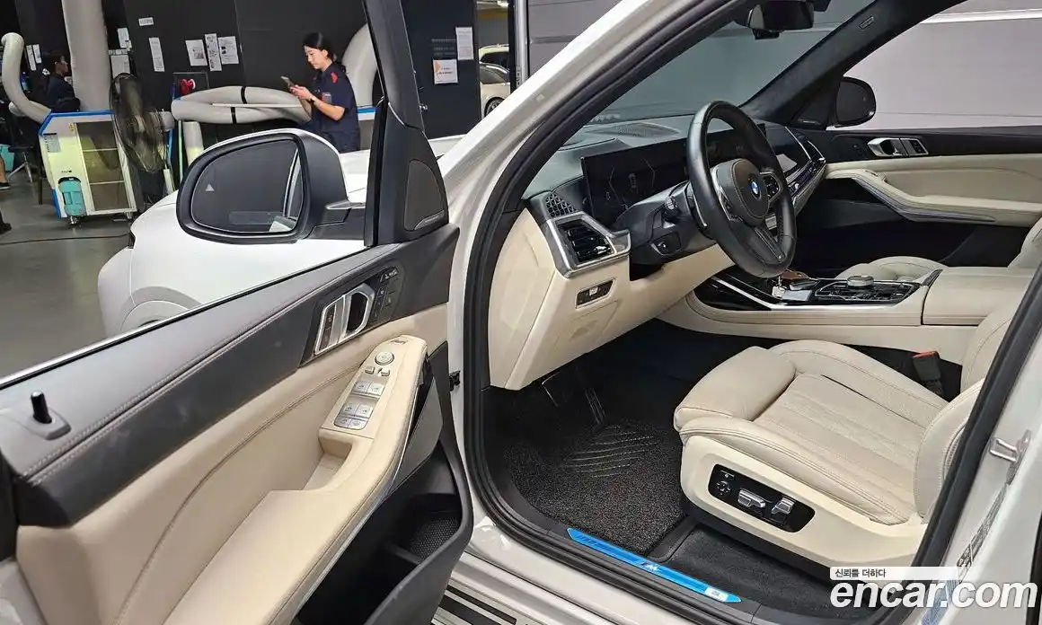 BMW X7 2023 3.0 Автомат в Москве № 210653, фото 20