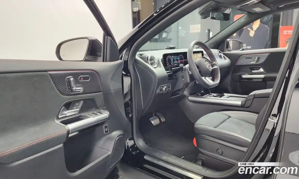 Mercedes-Benz GLA-Class 2025 2.0 Автомат в Москве № 211908, фото 11