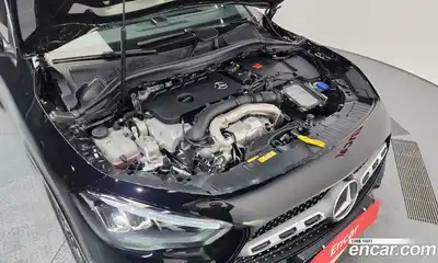 Mercedes-Benz GLA-Class 2025 2.0 Автомат в Москве № 211908, миниатюра 10