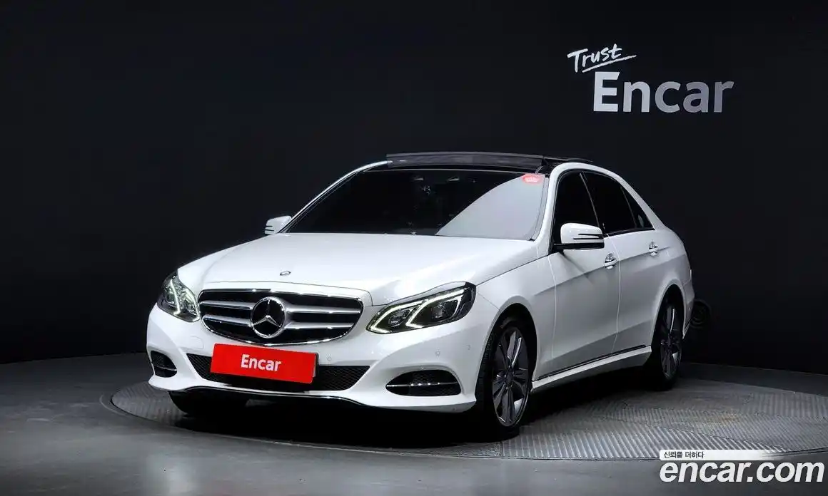 Mercedes-Benz E-Class 2014 3.5 Автомат в Москве № 212009, фото 5