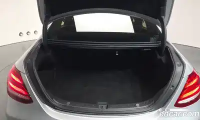 Mercedes-Benz E-Class, 2018