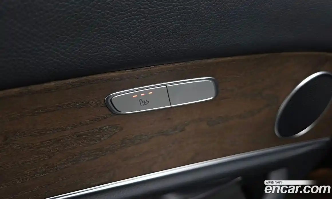 Mercedes-Benz E-Class 2018 2.0 Автомат в Москве № 212216, фото 13