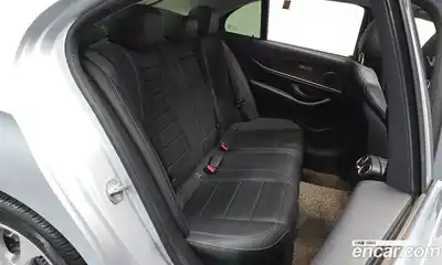 Mercedes-Benz E-Class 2018 2.0 Автомат в Москве № 212216, миниатюра 4