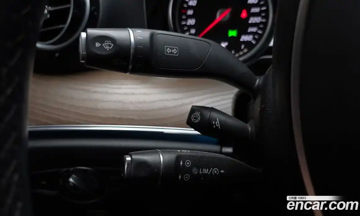 Mercedes-Benz E-Class 2018 2.0 Автомат в Москве № 212216, фото 7