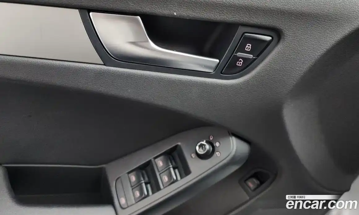 Audi A4 2012 2.0 Автомат в Москве № 212660, фото 1