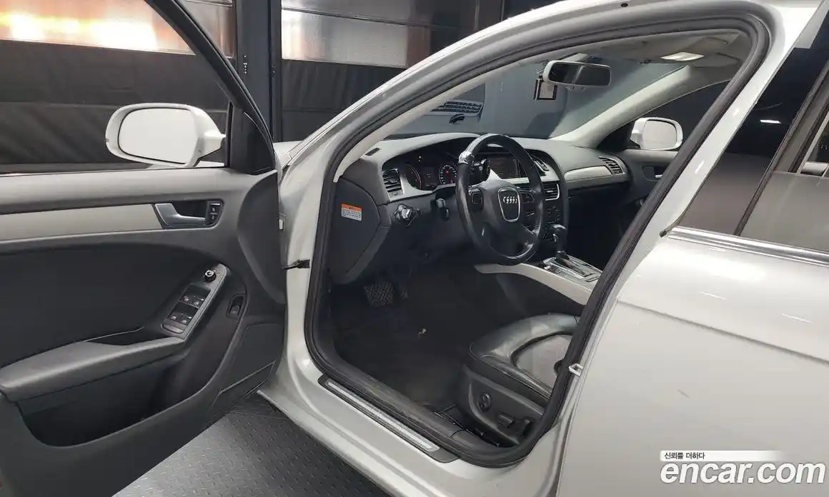 Audi A4 2012 2.0 Автомат в Москве № 212660, фото 16