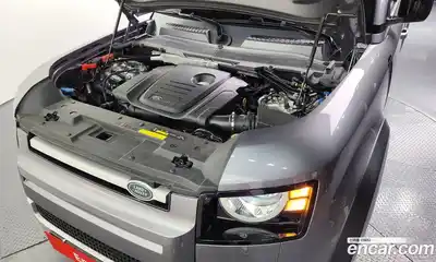 Land Rover Defender 2020 2.0 Автомат в Москве № 213387, миниатюра 12