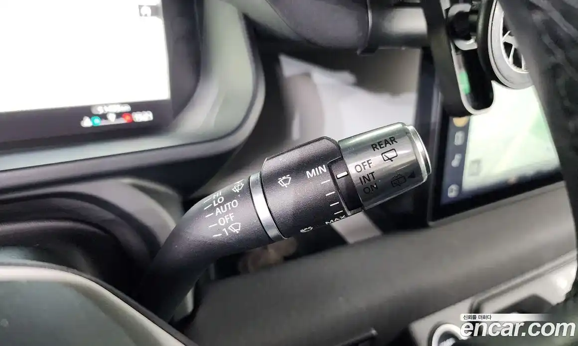 Land Rover Defender 2020 2.0 Автомат в Москве № 213387, фото 18