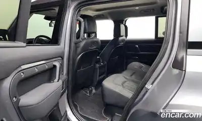 Land Rover Defender 2020 2.0 Автомат в Москве № 213387, миниатюра 3