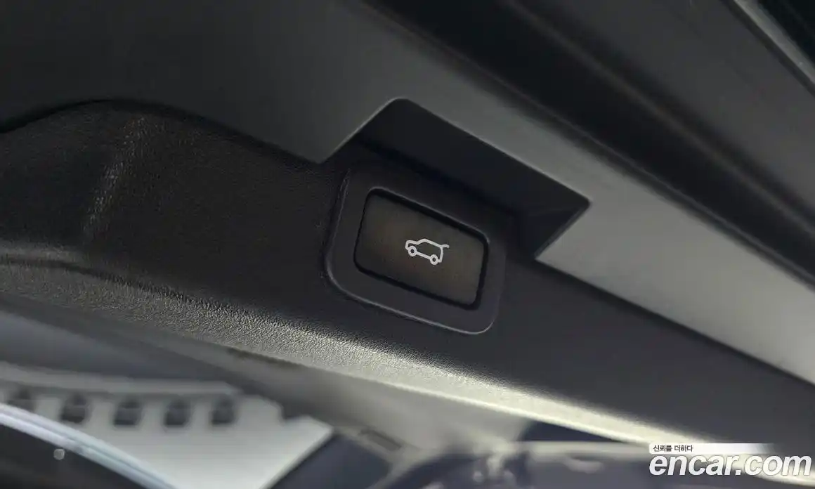 Land Rover Discovery 2019 3.0 Автомат в Москве № 213851, фото 18