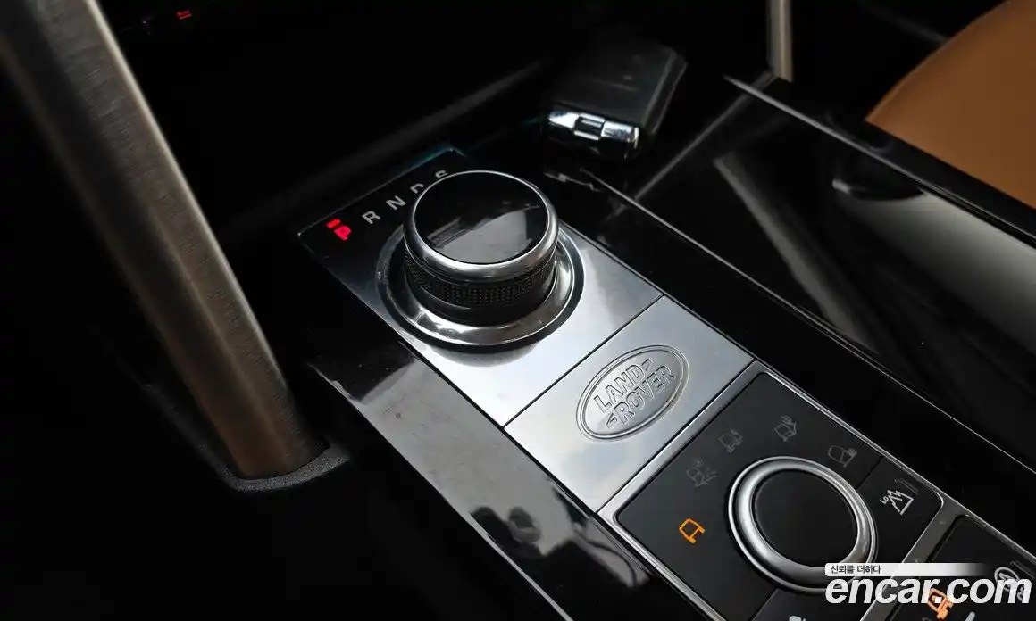 Land Rover Discovery 2019 3.0 Автомат в Москве № 213851, фото 20