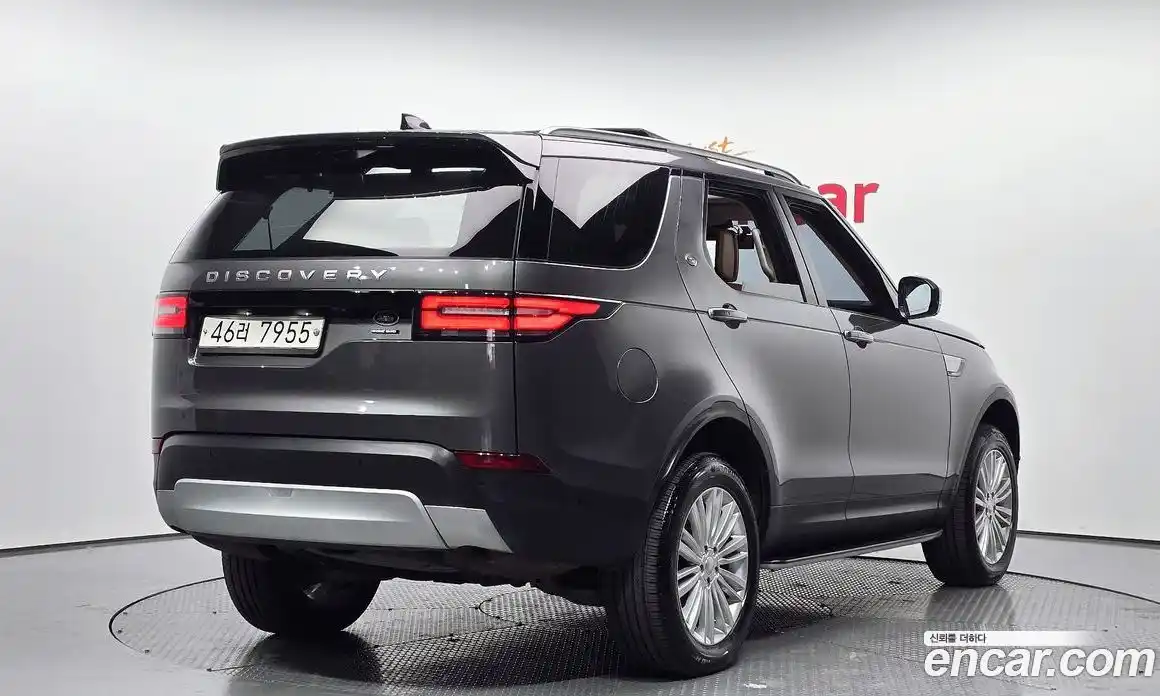 Land Rover Discovery 2019 3.0 Автомат в Москве № 213851, фото 2