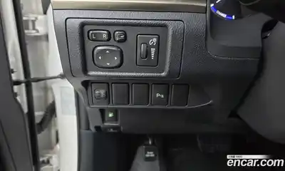 Lexus CT200h 2016 1.8 Автомат в Москве № 214591, миниатюра 10