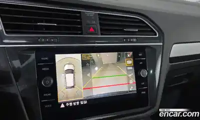 Volkswagen Tiguan 2020 2.0 Автомат в Москве № 215246, миниатюра 12