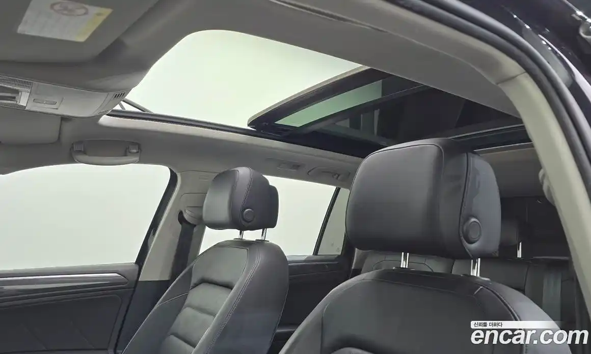 Volkswagen Tiguan 2020 2.0 Автомат в Москве № 215246, фото 14