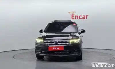 Volkswagen Tiguan 2020 2.0 Автомат в Москве № 215246, миниатюра 8