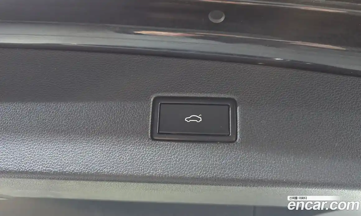 Volkswagen Tiguan 2020 2.0 Автомат в Москве № 215246, фото 10