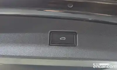 Volkswagen Tiguan 2020 2.0 Автомат в Москве № 215246, миниатюра 10