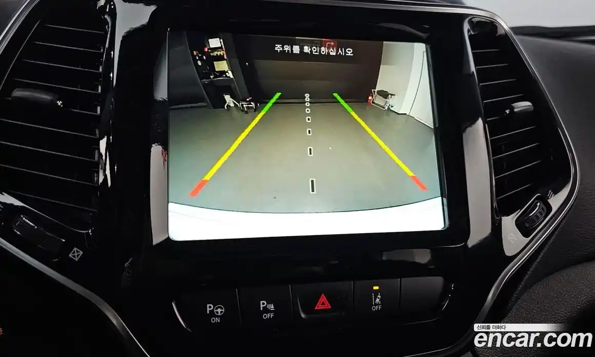 Jeep Cherokee 2021 3.2 Автомат в Москве № 215441, фото 9