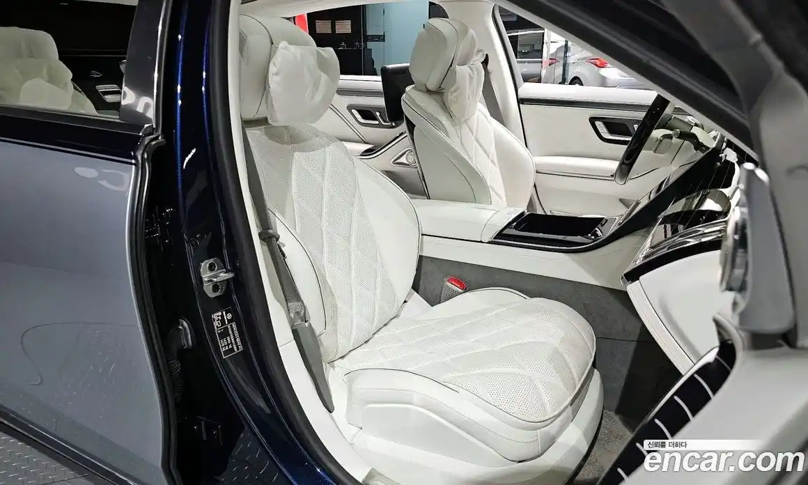 Mercedes-Benz S-Class 2022 6.0 Автомат в Москве № 220192, фото 17