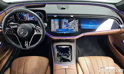 Mercedes-Benz E-Class 2024 2.0 Автомат в Москве № 221919, миниатюра 3