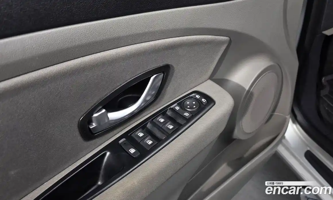 Renault SM3 2011 1.6 Автомат в Москве № 222991, фото 20