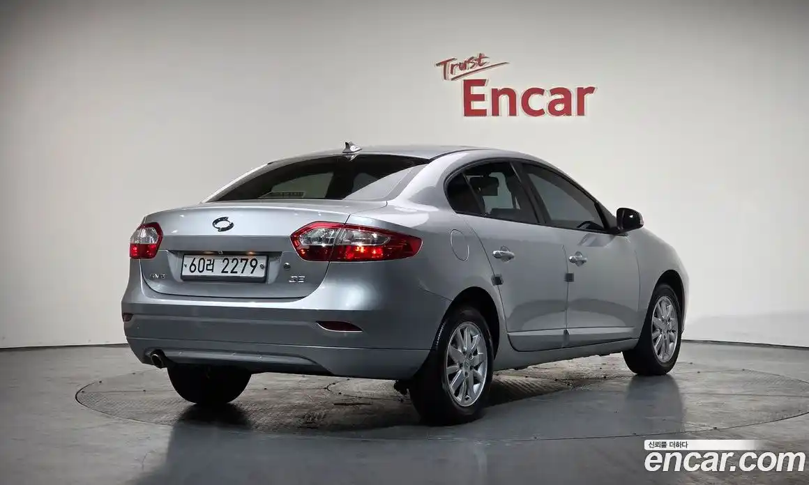 Renault SM3 2011 1.6 Автомат в Москве № 222991, фото 10