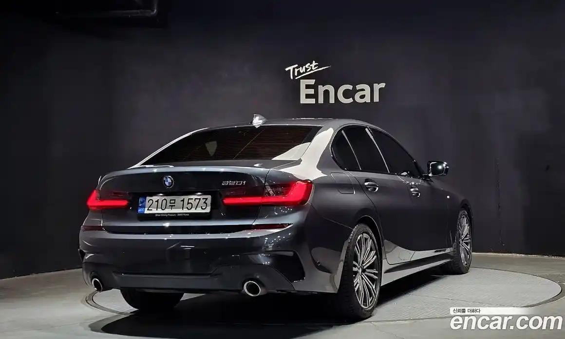 BMW 3-Series 2022 2.0 Автомат в Москве № 228180, фото 11