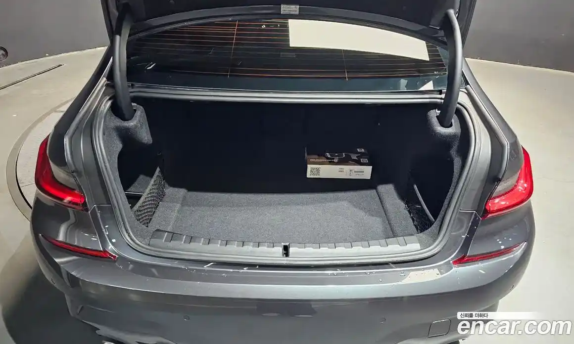 BMW 3-Series 2022 2.0 Автомат в Москве № 228180, фото 12