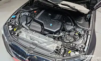 BMW 3-Series 2022 2.0 Автомат в Москве № 228180, миниатюра 2