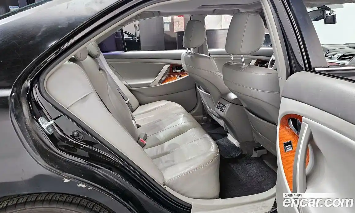 Toyota Camry 2011 2.4 Автомат в Москве № 228796, фото 3